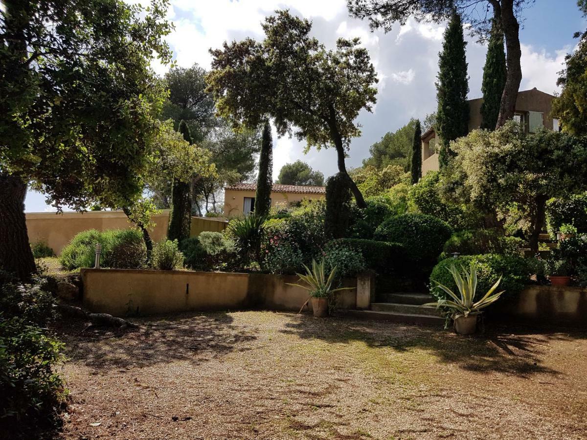 La Maison De Charlie Vaugines Exterior foto